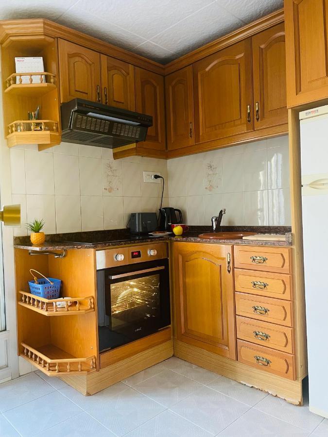 Cozy 2-Bedroom Serviced Apartment With Netflix Пуерто-де-Сагунто Екстер'єр фото